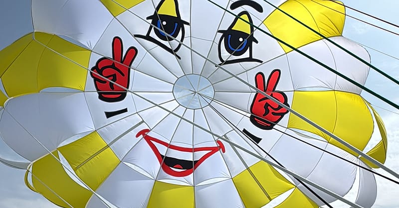 Soar Above Dubais Coastline With 30-Minute Parasailing For One Or Two Dubai Shafqa.com Online Shopping, Best Prices in Dubai UAE 5