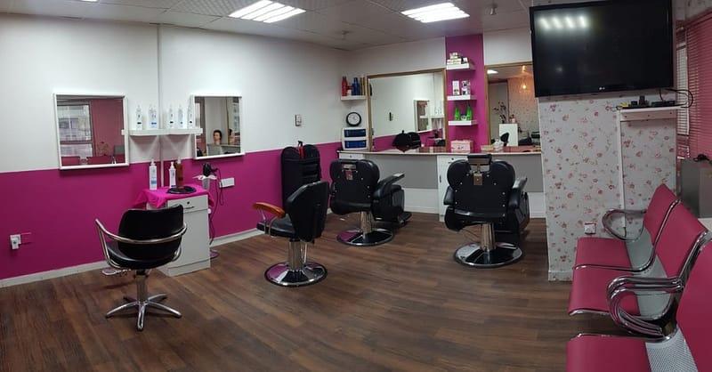 Wash, Cut, Condition And Blow-Dry Abu Dhabi Shafqa.com Online Shopping, Best Prices in Dubai UAE 4