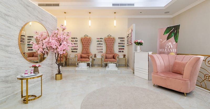 Wash, Trim And Blow-Dry With Optional Hot Oil Treatment Or Root Colour Dubai Shafqa.com Online Shopping, Best Prices in Dubai UAE 7