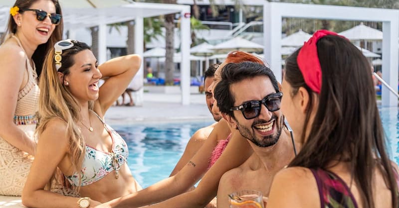 Dip N Drunch For 1, 2, 3, Or 4 – Pool & Beach Access And More Dubai Shafqa.com Online Shopping, Best Prices in Dubai UAE 2