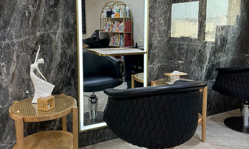 Choice Of Hair Wash And Blowdry At Bronzette Salon Dubai Shafqa.com Online Shopping, Best Prices in Dubai UAE 7