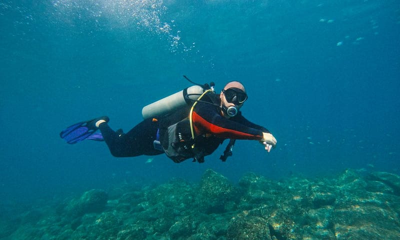 Dive Into Adventure With Diving Course Dubai Shafqa.com Online Shopping, Best Prices in Dubai UAE 6