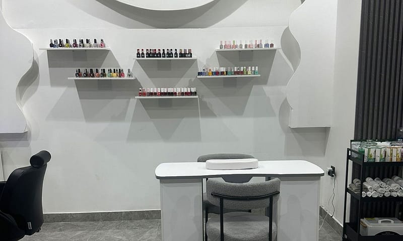 Perfect Nails Every Time – Manicure, Pedicure & Extensions Abu Dhabi Shafqa.com Online Shopping, Best Prices in Dubai UAE 3