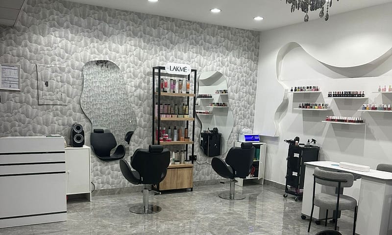 Perfect Nails Every Time – Manicure, Pedicure & Extensions Abu Dhabi Shafqa.com Online Shopping, Best Prices in Dubai UAE 4