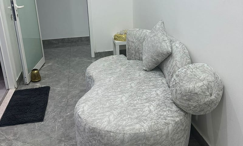 Perfect Nails Every Time – Manicure, Pedicure & Extensions Abu Dhabi Shafqa.com Online Shopping, Best Prices in Dubai UAE 5